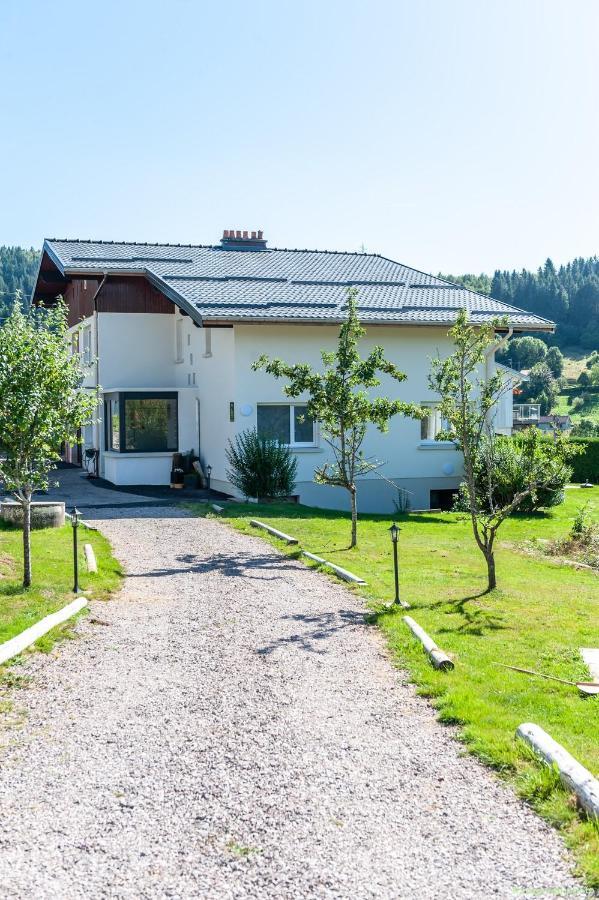 Aux Bonheurs Du Lac Gérardmer Exterior photo